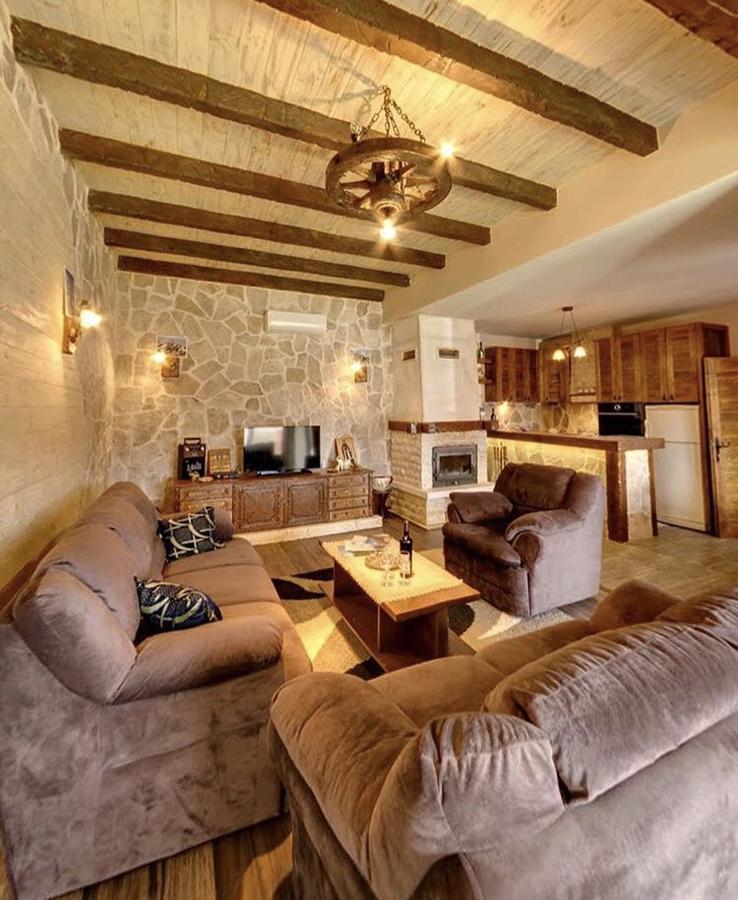 Holiday Home Ivana Virpazar Extérieur photo